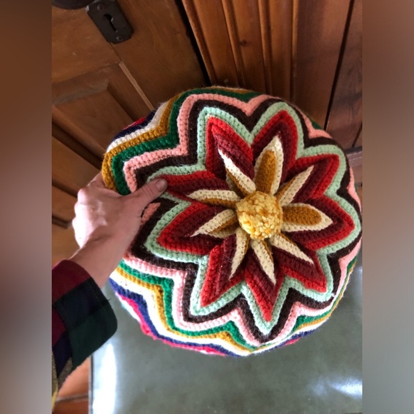 Vtg Hand Knit Multicolour Pouf Pillow - Picture 14 of 14